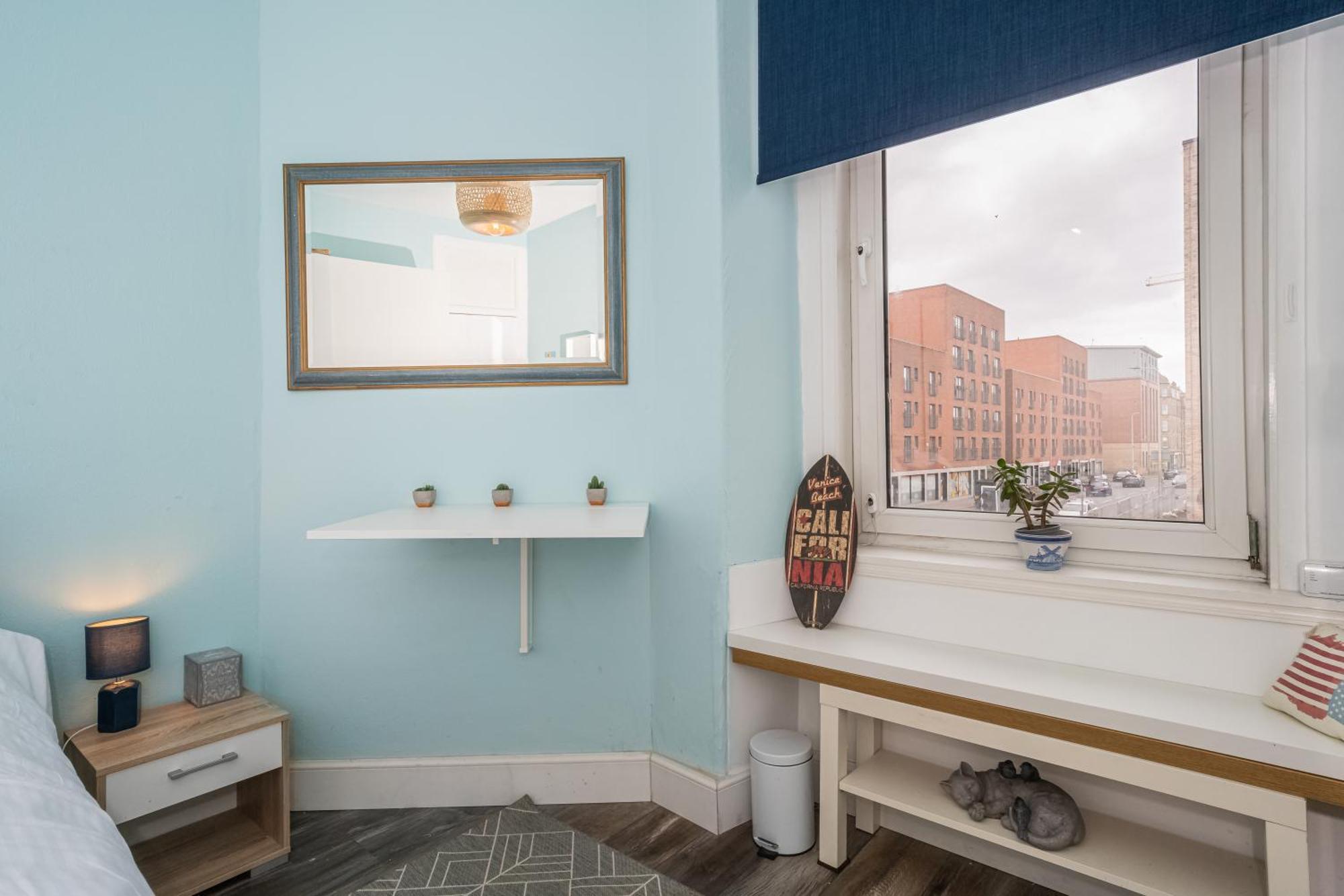 Appartement Pass The Keys Trendy Historic Flat Sleeps 4 To 6 Near Leith Shore à Édimbourg Extérieur photo