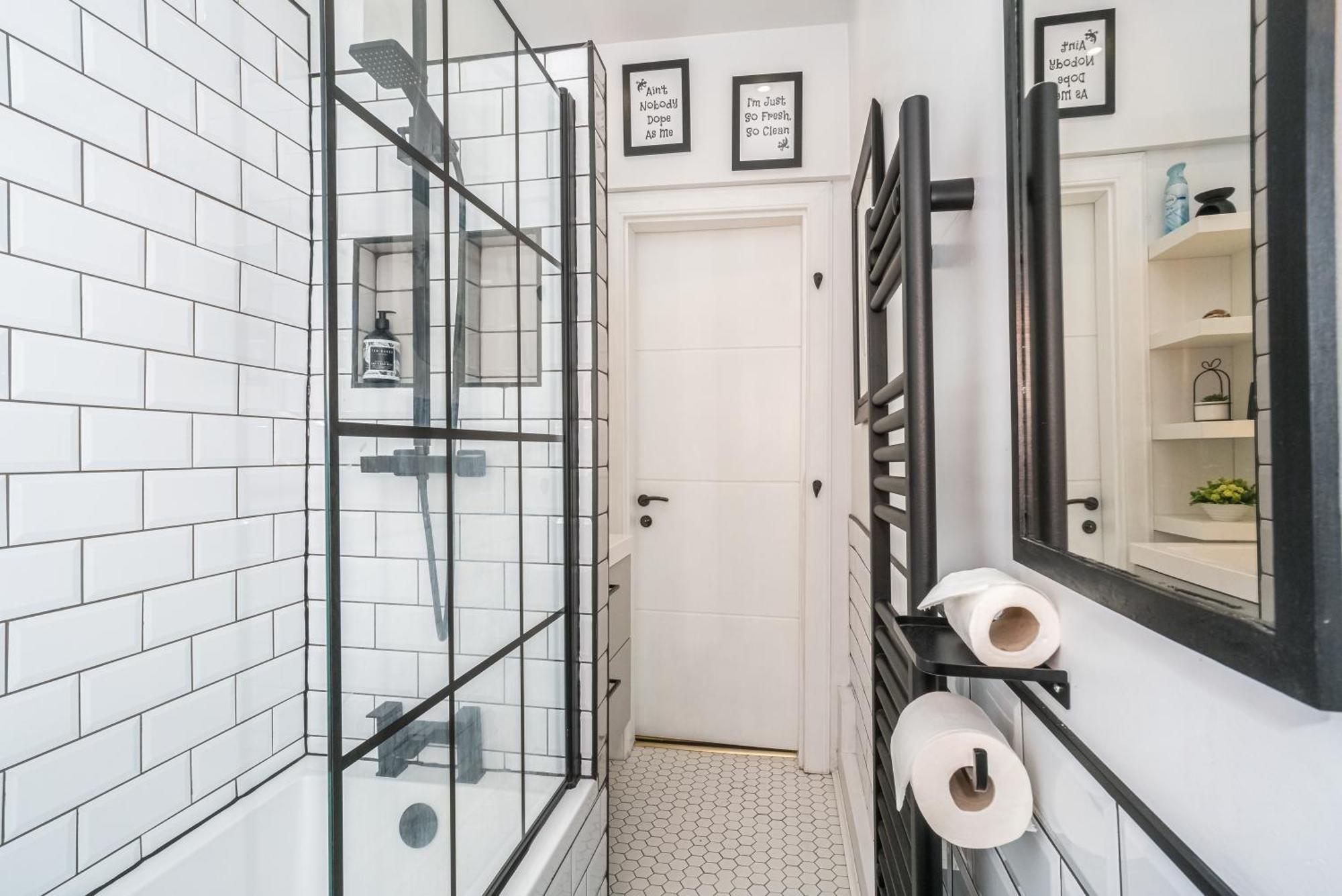 Appartement Pass The Keys Trendy Historic Flat Sleeps 4 To 6 Near Leith Shore à Édimbourg Extérieur photo